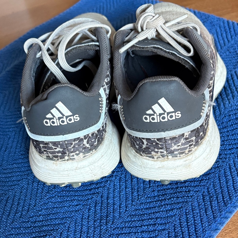 Adidas Kids Golf Shoes for Boys Size 1.5 - Picture 4 of 4